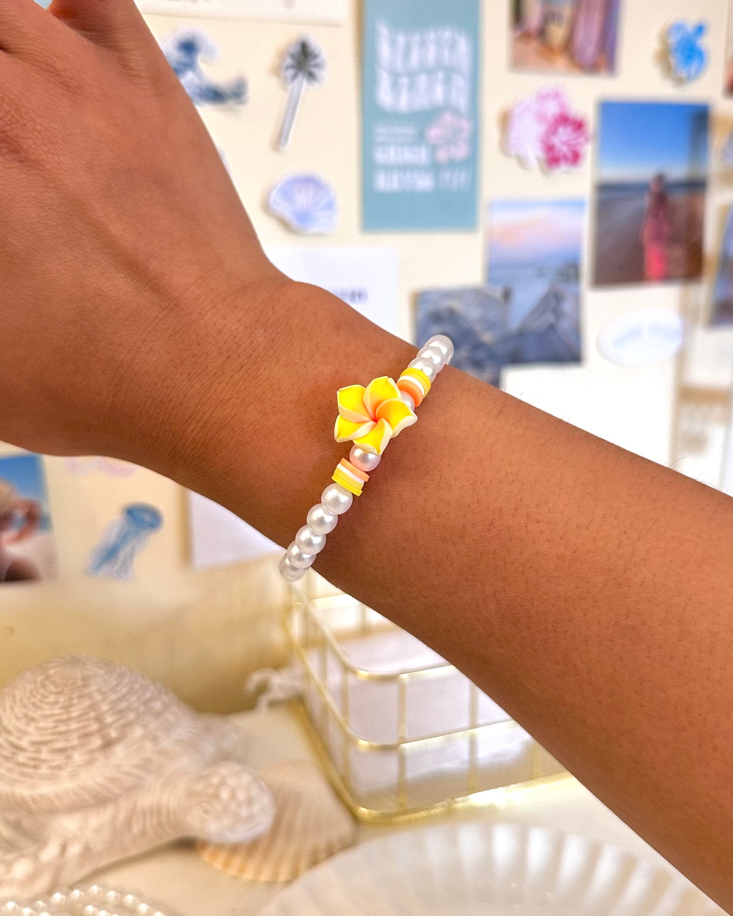 Hibiscus Pearl Bracelet
