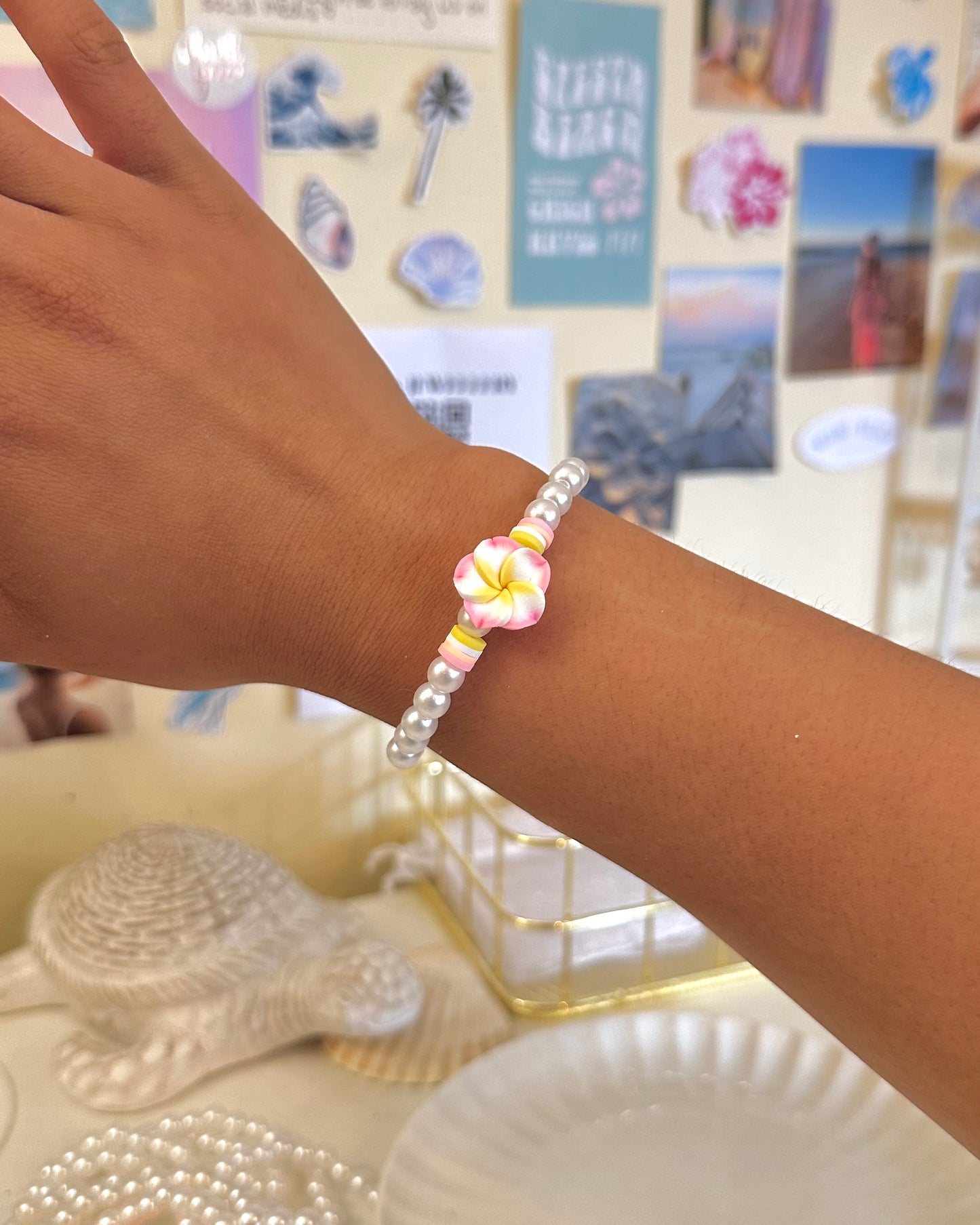 Hibiscus Pearl Bracelet