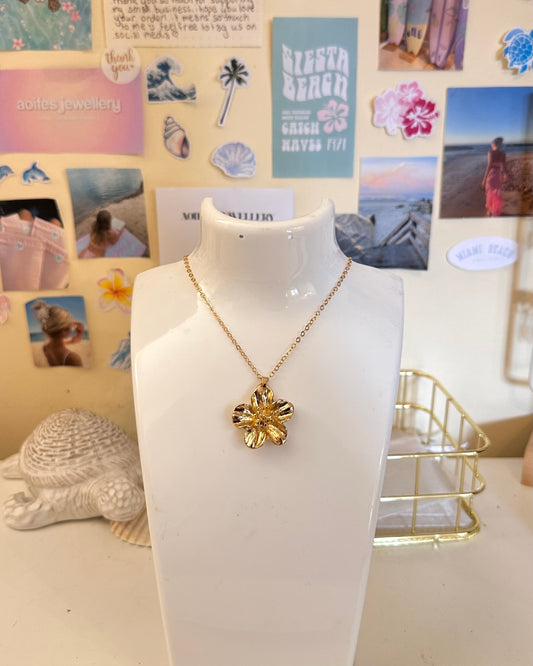 Gold Bloom Necklace