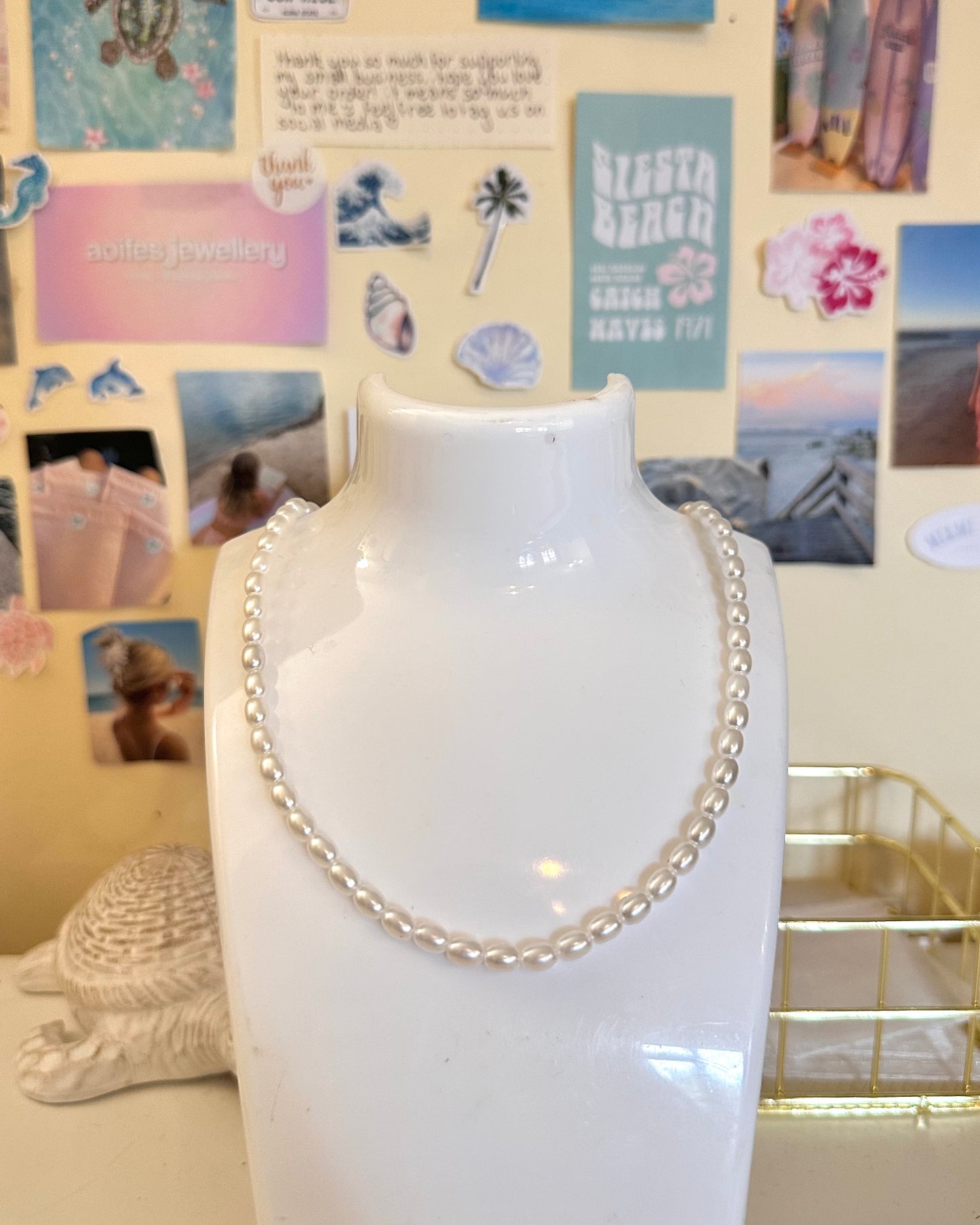 Classic Pearl Necklace
