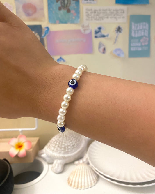 Evil Eye Pearl Bracelet